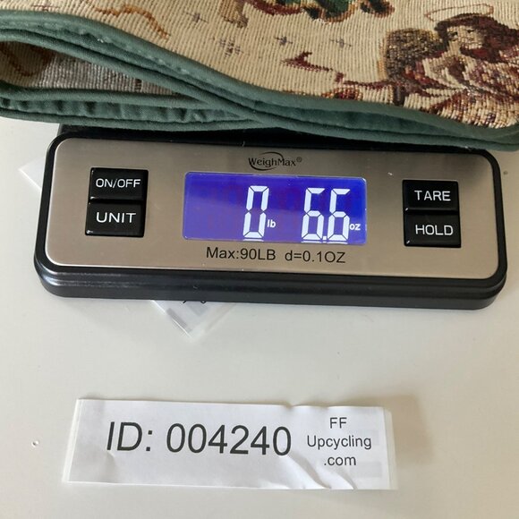 Vintage Christmas Angels Tapestry Table Runner 35" Made USA Christmas - Picture 11 of 11